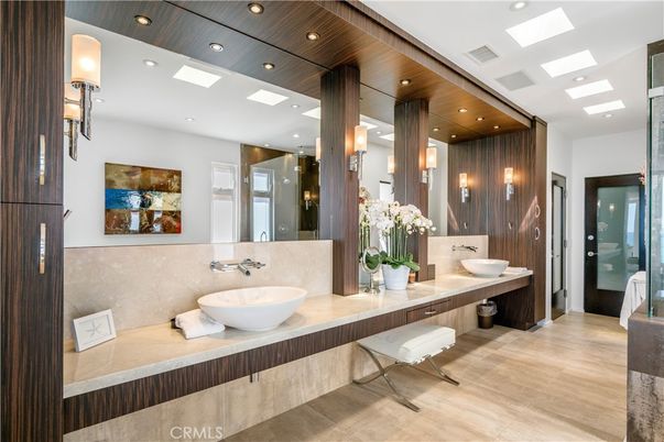 Bathroom, Dual Sink Vanities, Interior, Recessed Lighting, Wooden Ceilings, Wood Texture Flooring