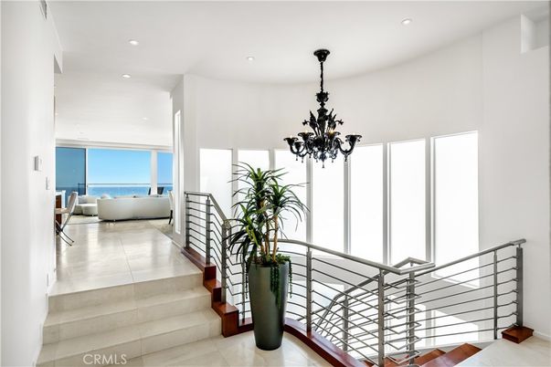 Chandelier, Interior, Recessed Lighting, Water