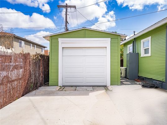 Detached Garage, Exterior