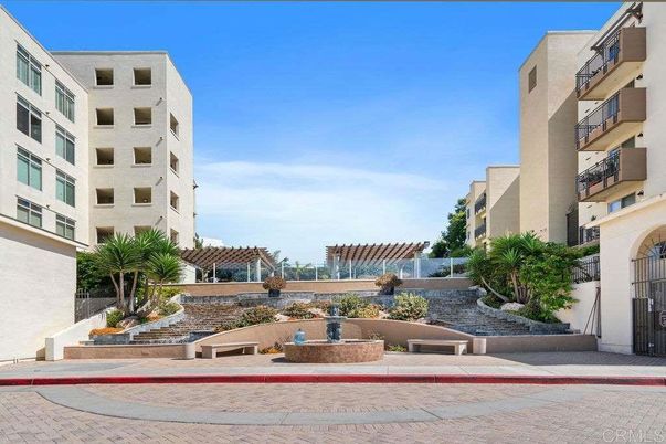 Exterior, Facade, Condo Building
