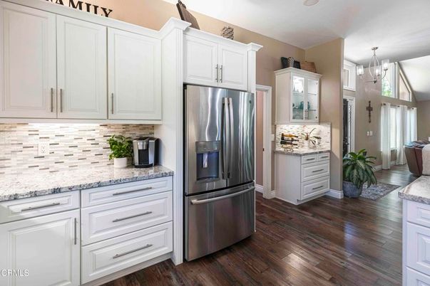 Chandelier, Interior, Kitchen, Stainless Steel Appliances, Wood Texture Flooring