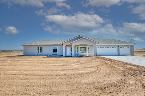 Attached, Backyard, Exterior, Facade, Ranch