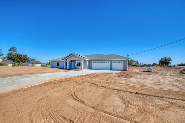 Backyard, Detached Garage, Exterior