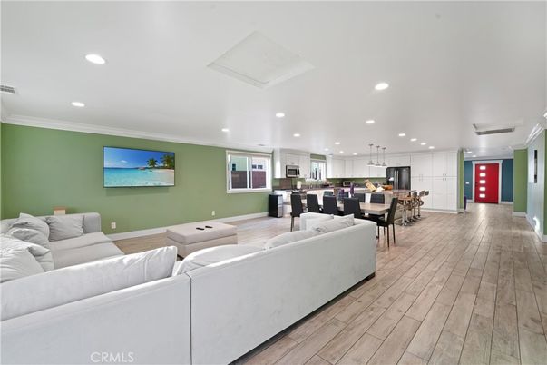 Dining room, Interior, Kitchen, Living room, Pendant Lights, Recessed Lighting, Wood Texture Flooring