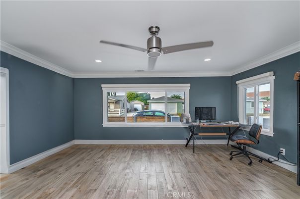 Home Office, Interior, Recessed Lighting, Wood Texture Flooring