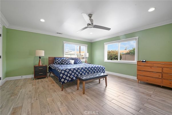 Bedroom, Interior, Recessed Lighting, Wood Texture Flooring