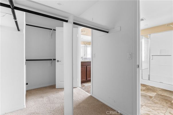 Interior, Walk-in Closets