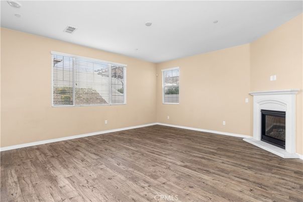 DE Listing image placeholder