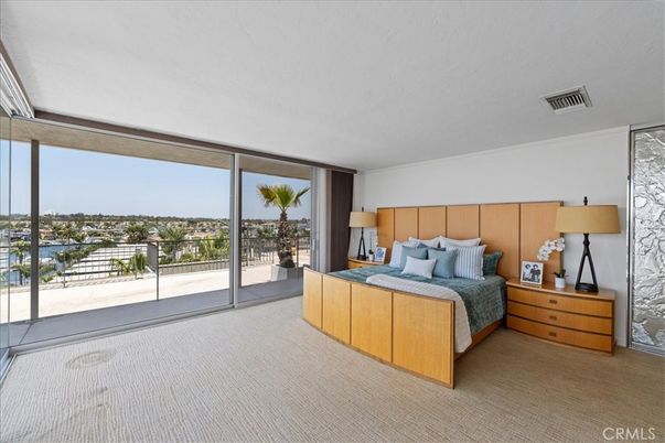 Bedroom, Interior, Water