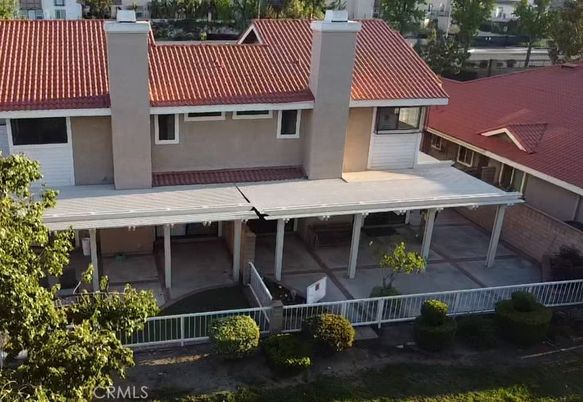 Exterior, Drone