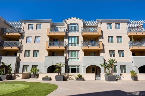 Exterior, Facade, Condo Building