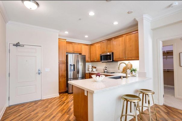 Interior, Kitchen, Recessed Lighting, Wood Texture Flooring