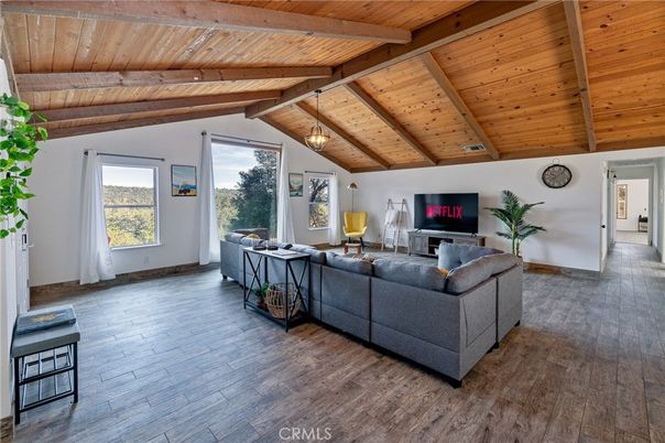 Interior, Living room, Pendant Lights, Wooden Beams, Wooden Ceilings, Wood Texture Flooring