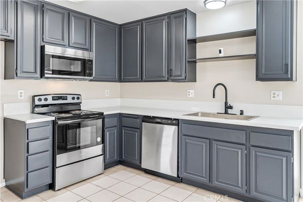 Interior, Kitchen, Stainless Steel Appliances