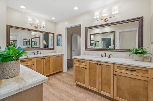 Bathroom, Dual Sink Vanities, Interior, Recessed Lighting, Wood Texture Flooring