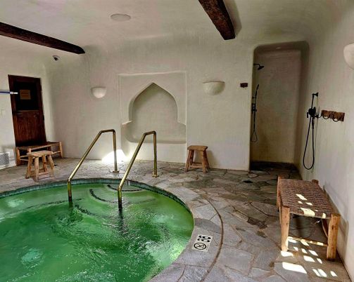 Interior, Pool