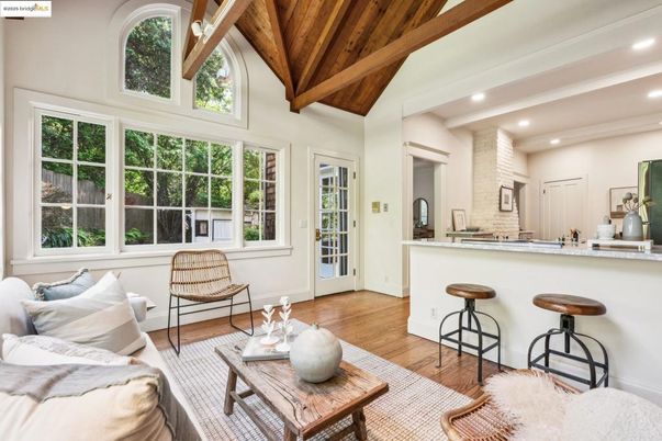 Interior, Kitchen, Living room, Recessed Lighting, Wooden Beams, Wooden Ceilings, Wood Texture Flooring