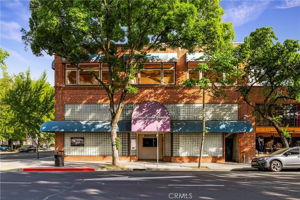 Exterior, Facade, Brick Facade, Condo Building