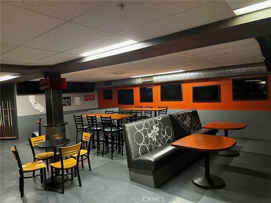 Dining room, Interior, Recessed Lighting