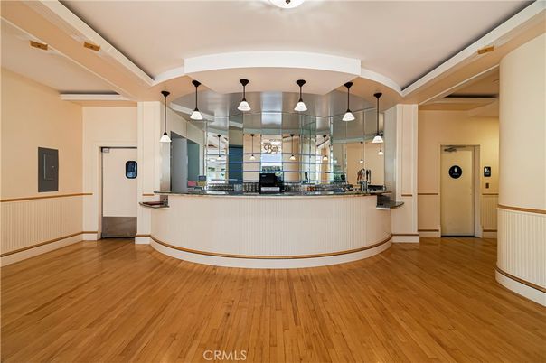 Interior, Pendant Lights, Wood Texture Flooring