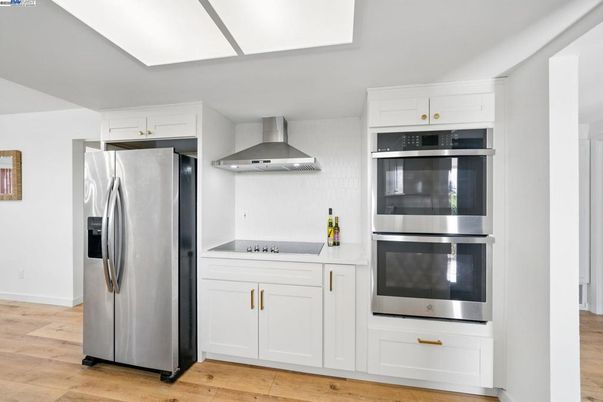 Interior, Kitchen, Stainless Steel Appliances, Wood Texture Flooring