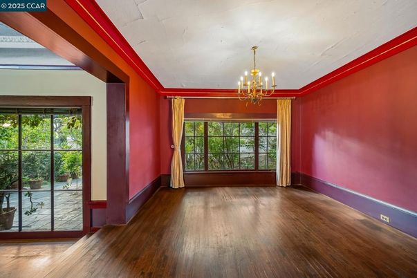 Chandelier, Empty room, Interior, Wood Texture Flooring