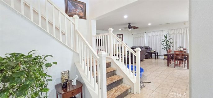 Dining room, Interior, Recessed Lighting