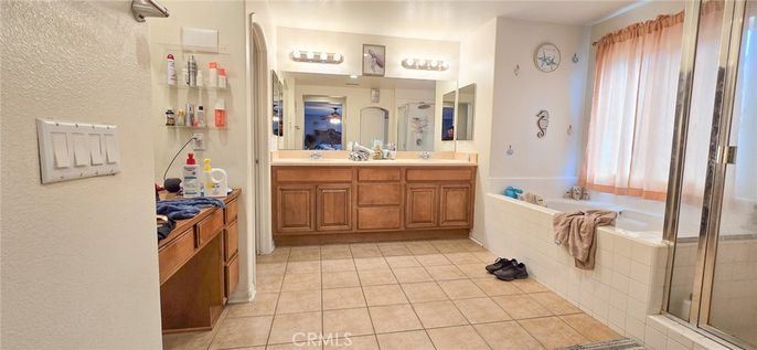 Bathroom, Dual Sink Vanities, Glass Shower, Interior