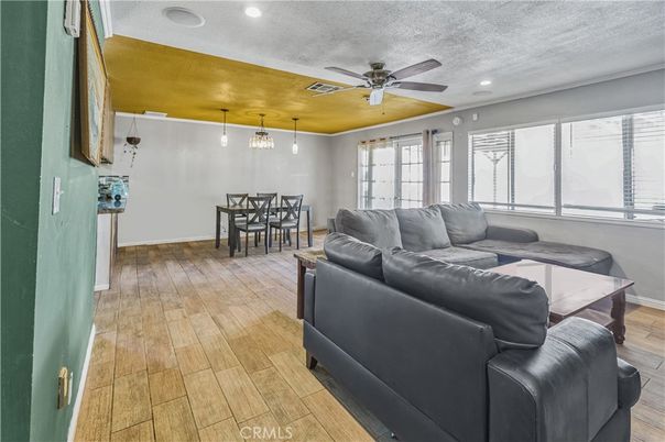 Dining room, Interior, Living room, Pendant Lights, Recessed Lighting, Wood Texture Flooring