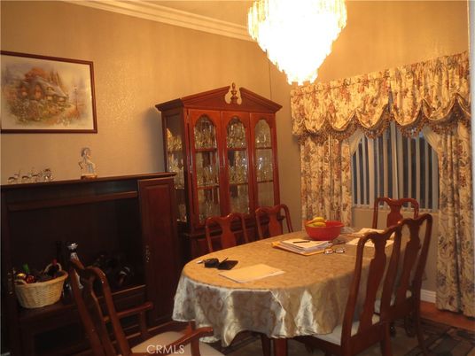 Chandelier, Dining room, Interior