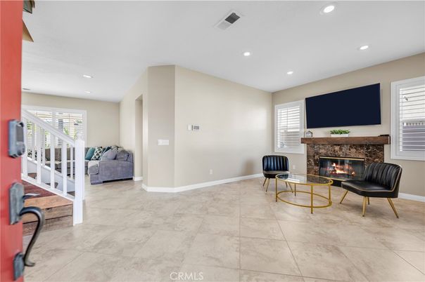 Fireplace, Interior, Recessed Lighting