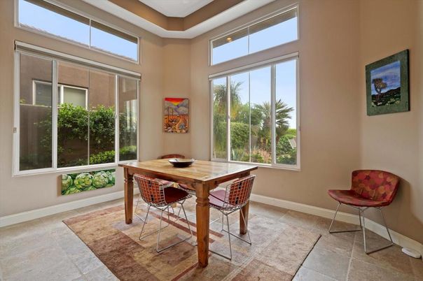 Dining room, Interior