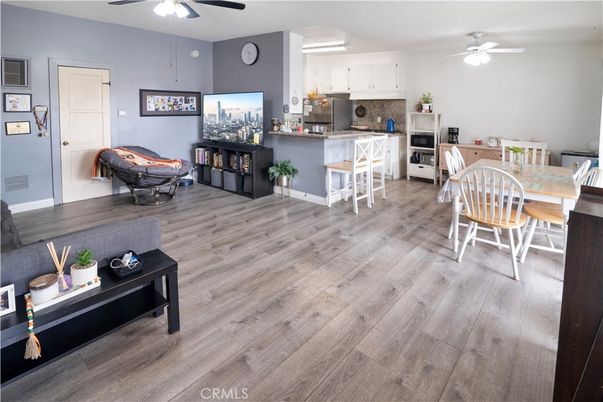 Dining room, Interior, Kitchen, Stainless Steel Appliances, Wood Texture Flooring
