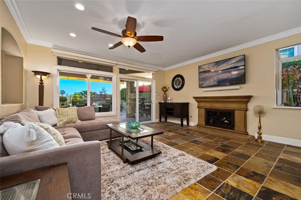 Fireplace, Interior, Living room, Recessed Lighting