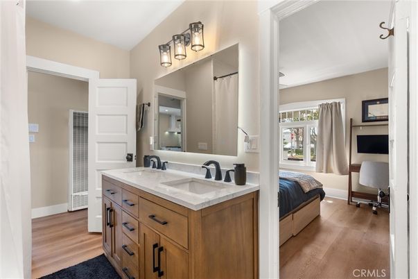 Bathroom, Dual Sink Vanities, Interior, Wood Texture Flooring