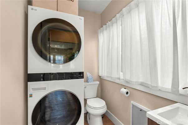Bathroom, Interior, Utility Closets, Washer