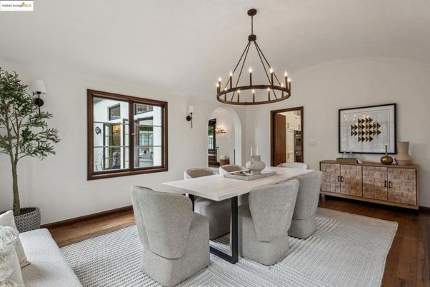 Chandelier, Dining room, Interior, Wood Texture Flooring