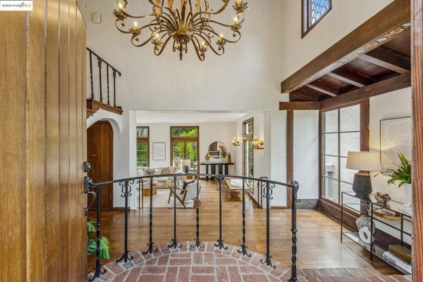 Chandelier, Interior, Wooden Beams, Wooden Ceilings, Wood Texture Flooring