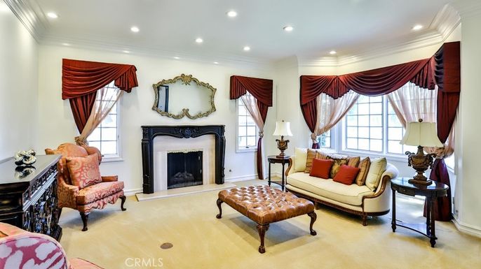 Fireplace, Interior, Living room, Recessed Lighting