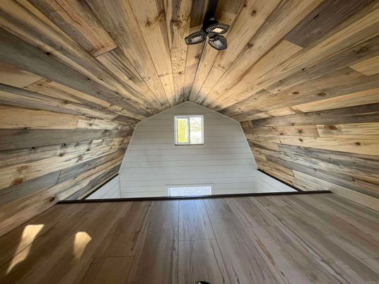 Empty room, Interior, Wooden Ceilings, Wood Texture Flooring, Wooden Walls