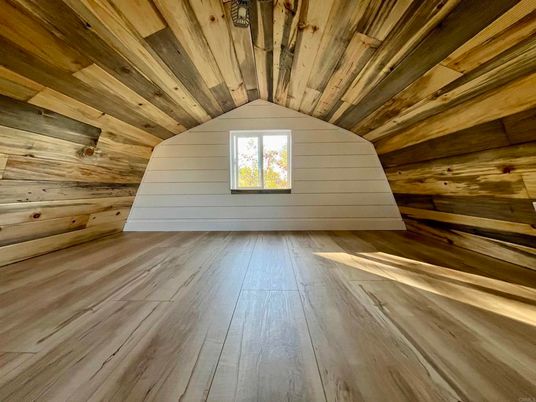 Empty room, Interior, Wooden Ceilings, Wood Texture Flooring, Wooden Walls