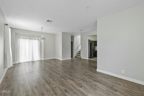 Empty room, Interior, Pendant Lights, Wood Texture Flooring