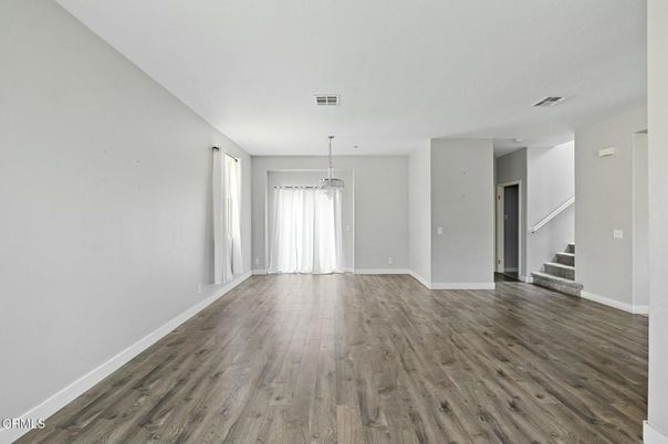 Empty room, Interior, Pendant Lights, Wood Texture Flooring