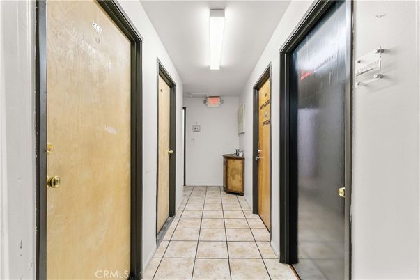 Elevator, Interior