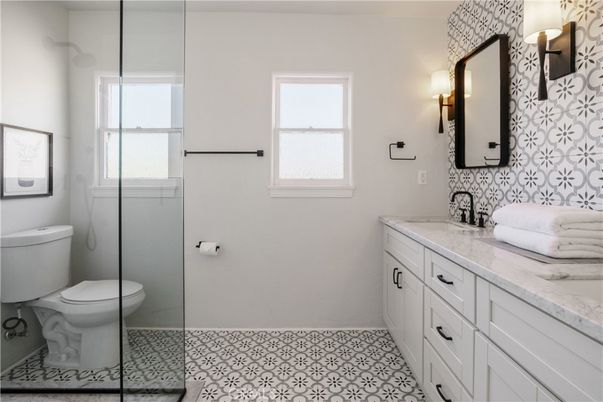 Bathroom, Glass Shower, Interior