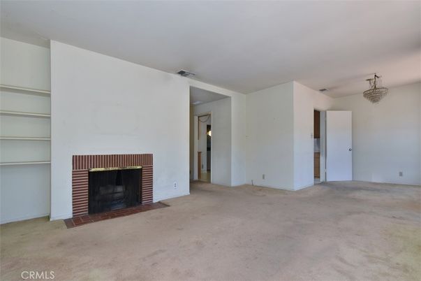 Empty room, Fireplace, Interior