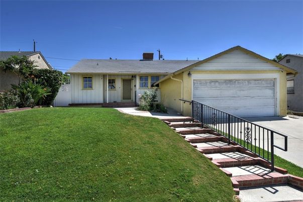 Attached, Backyard, Exterior, Facade, Ranch