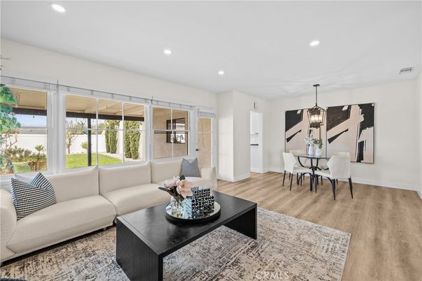 Chandelier, Dining room, Interior, Living room, Pendant Lights, Recessed Lighting, Wood Texture Flooring