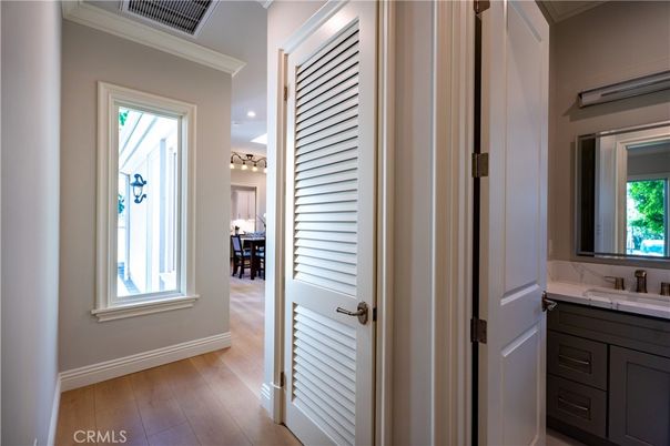 Bathroom, Interior, Recessed Lighting, Wood Texture Flooring