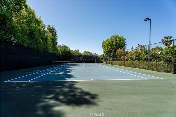 Exterior, Tennis Courts
